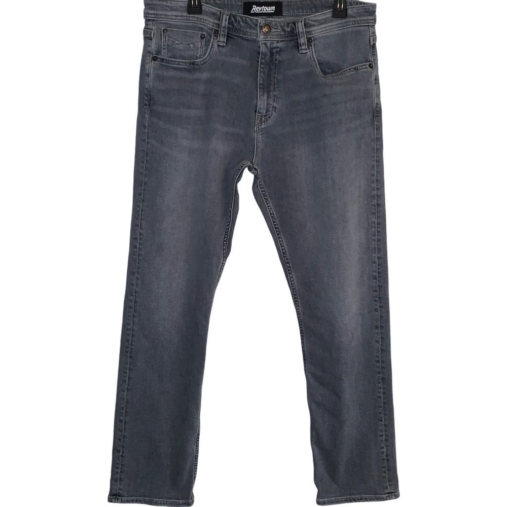 REVTOWN SIZE 33X29 GRAY DENIM SHARP FIT STRAIGHT LEG JEANS